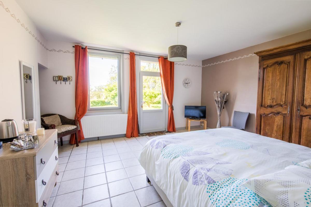 Bed and Breakfast Rive Gauche Mazé Exterior foto