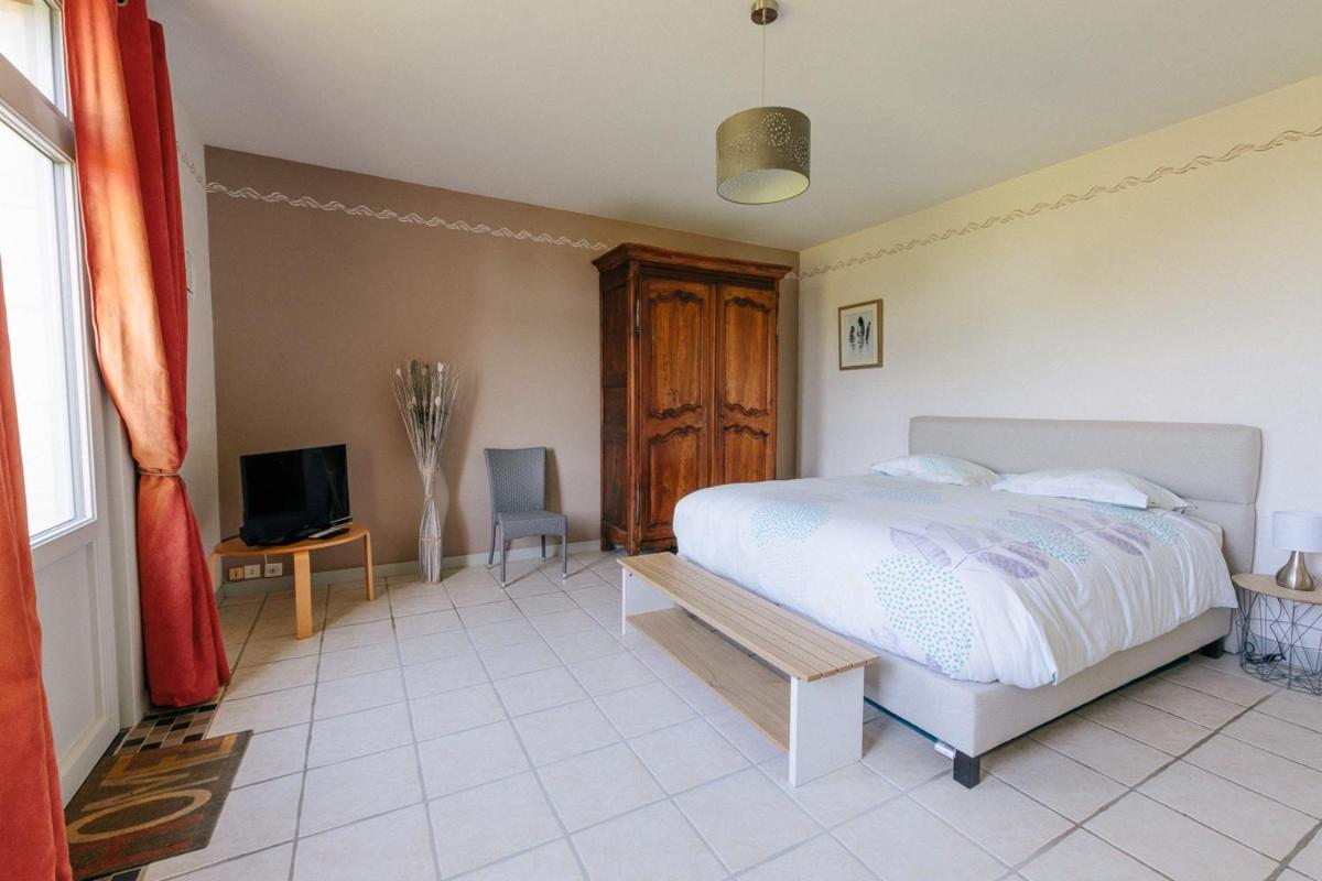 Bed and Breakfast Rive Gauche Mazé Exterior foto
