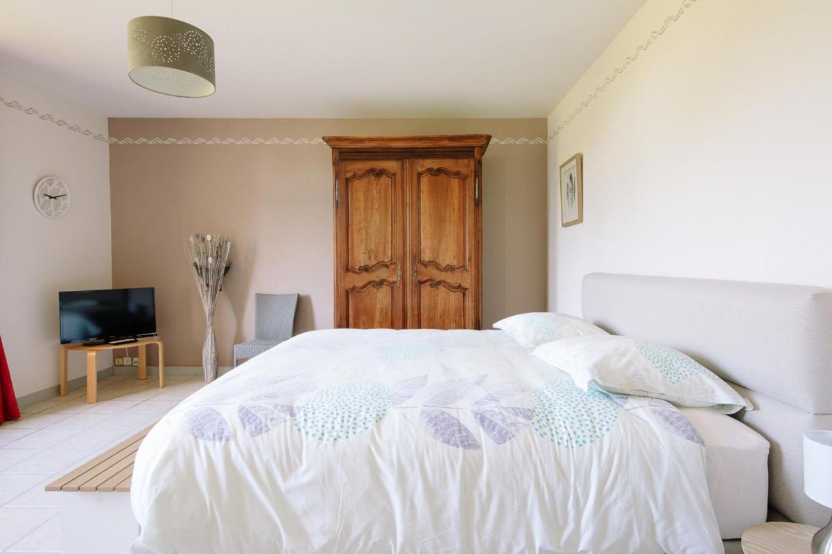 Bed and Breakfast Rive Gauche Mazé Exterior foto